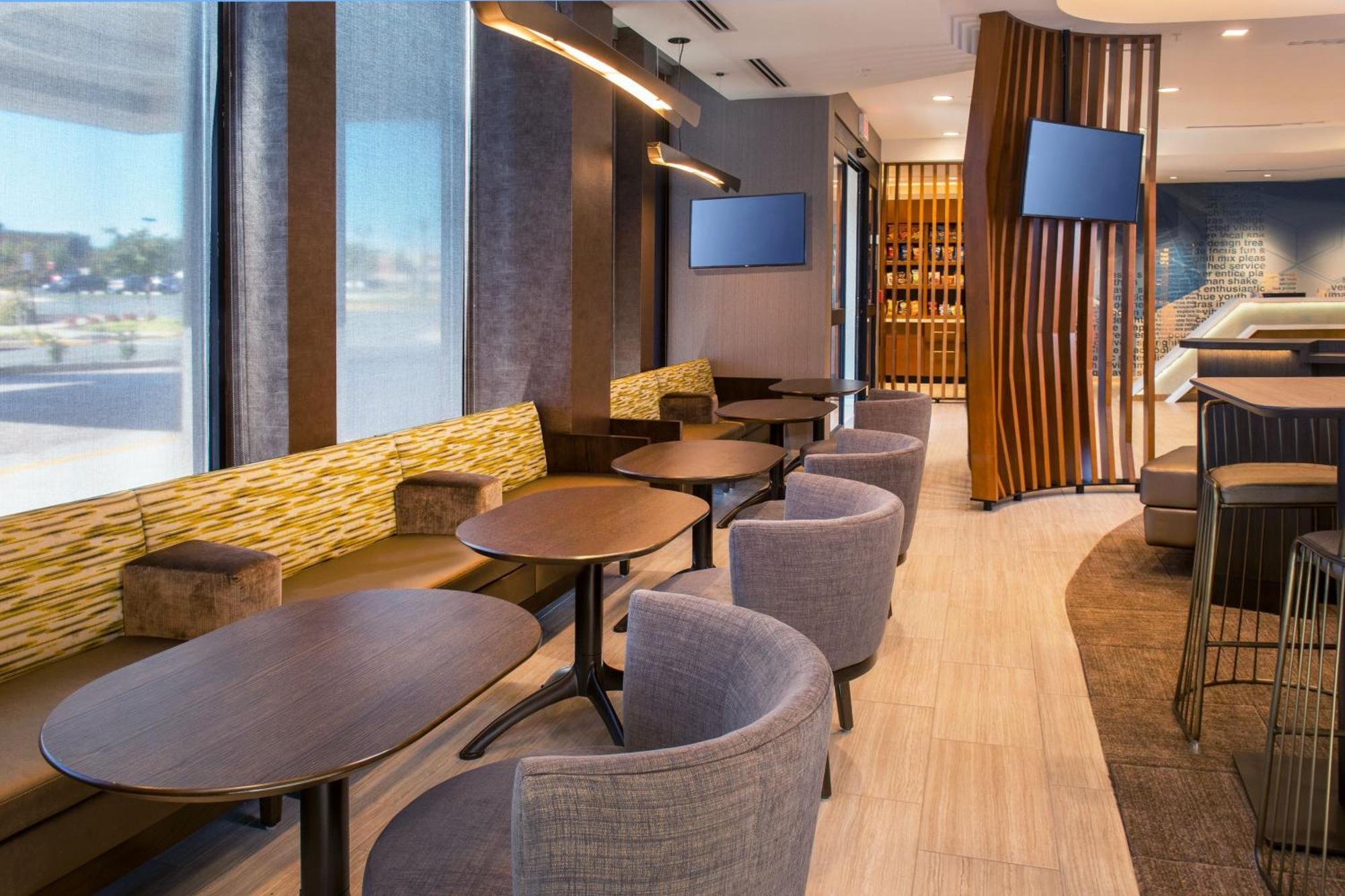 Springhill Suites By Marriott Gainesville Haymarket Bagian luar foto