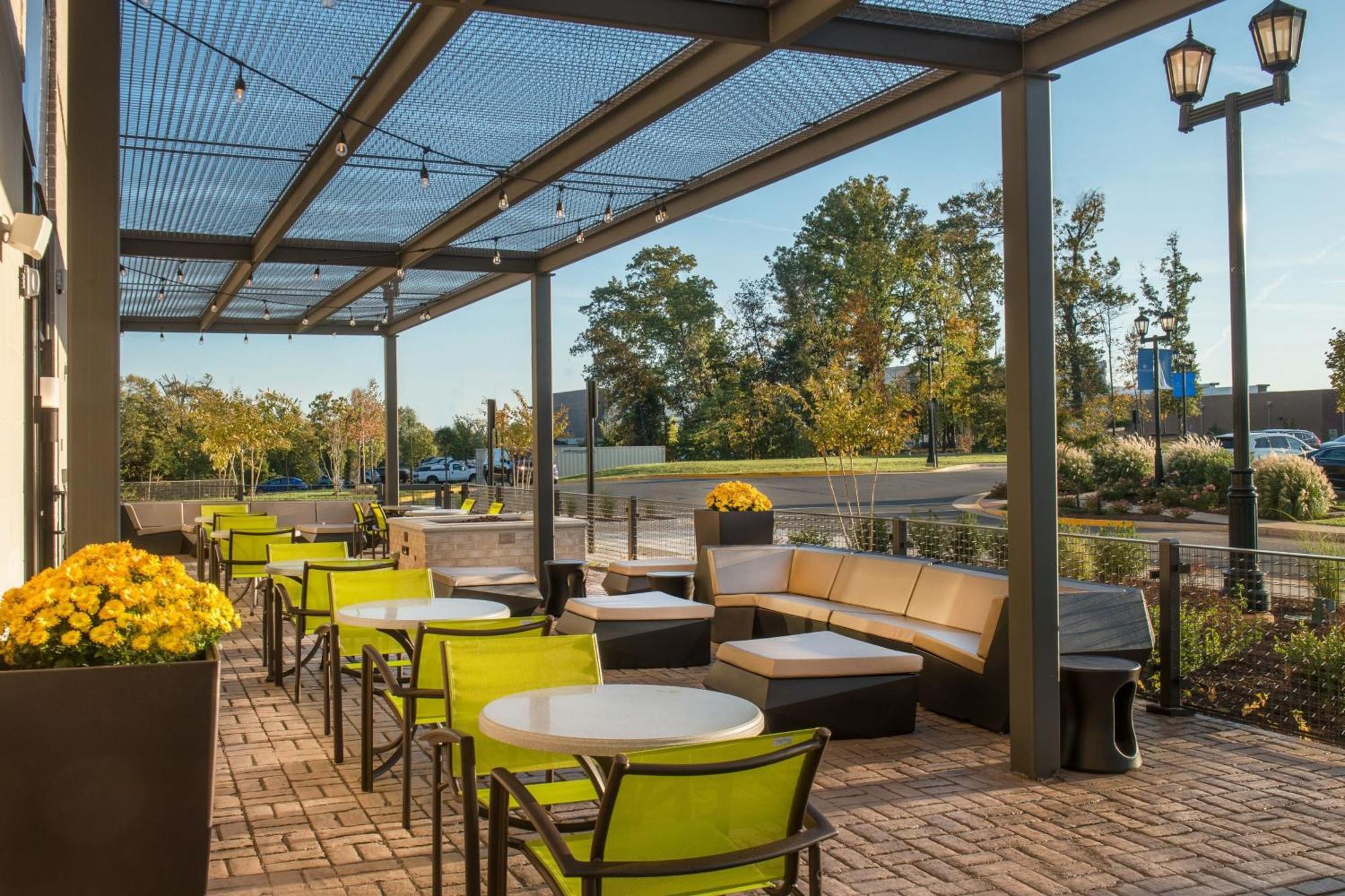 Springhill Suites By Marriott Gainesville Haymarket Bagian luar foto